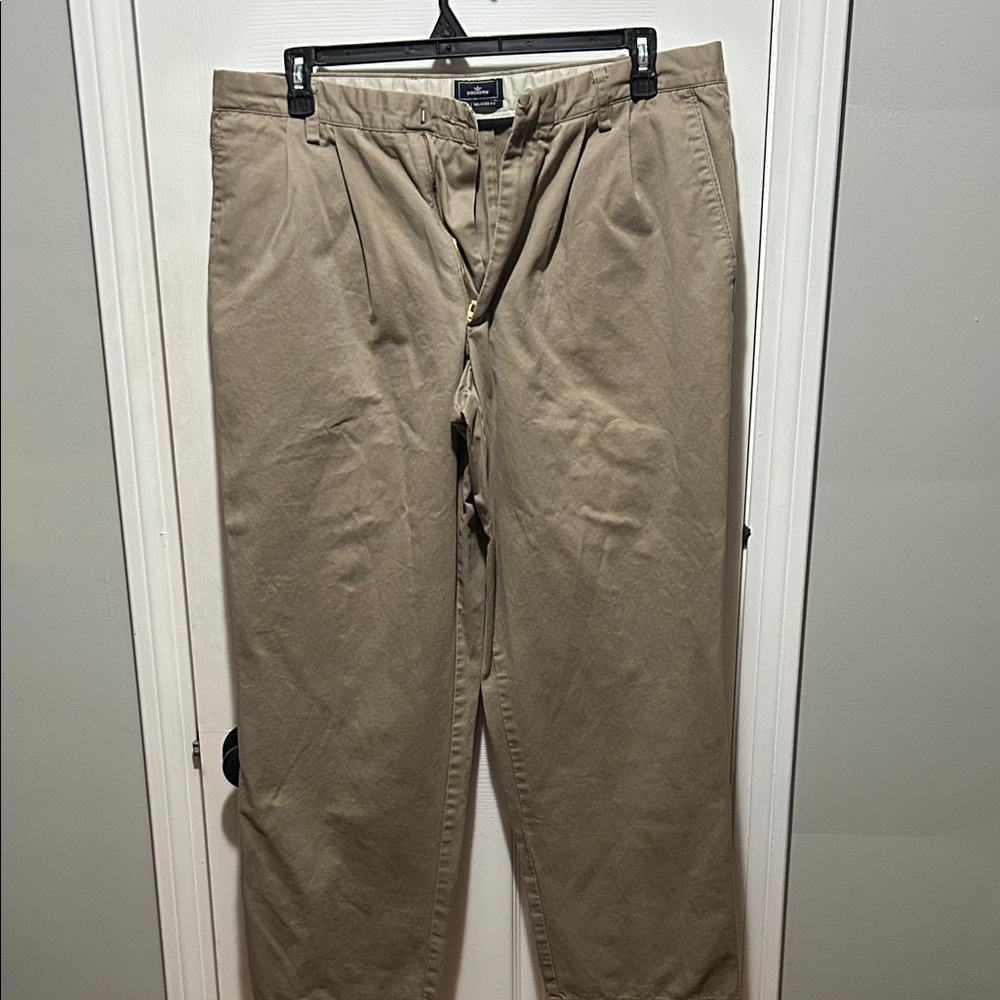 Dockers Men's Khaki Chinos